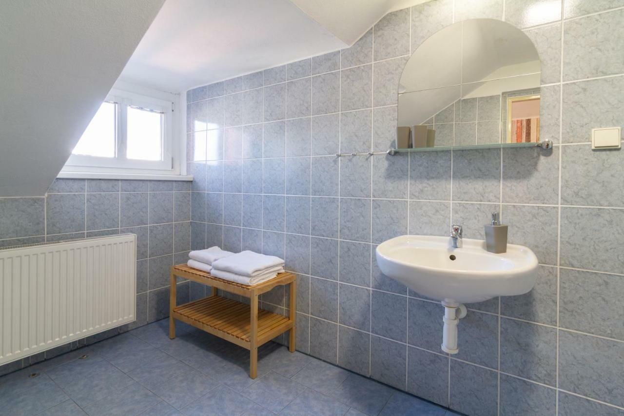 Apartmany U Nemocnice Τσέσκε Μπουντεγιόβιτσε Εξωτερικό φωτογραφία